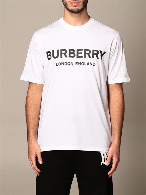 burberry tee shirts men.